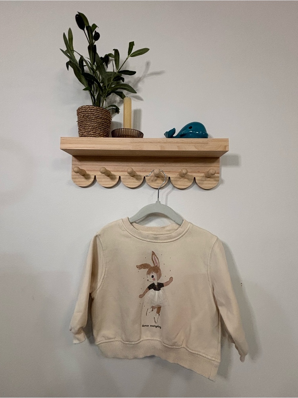 H&M Cream Bunny Ballet Sweatshirt